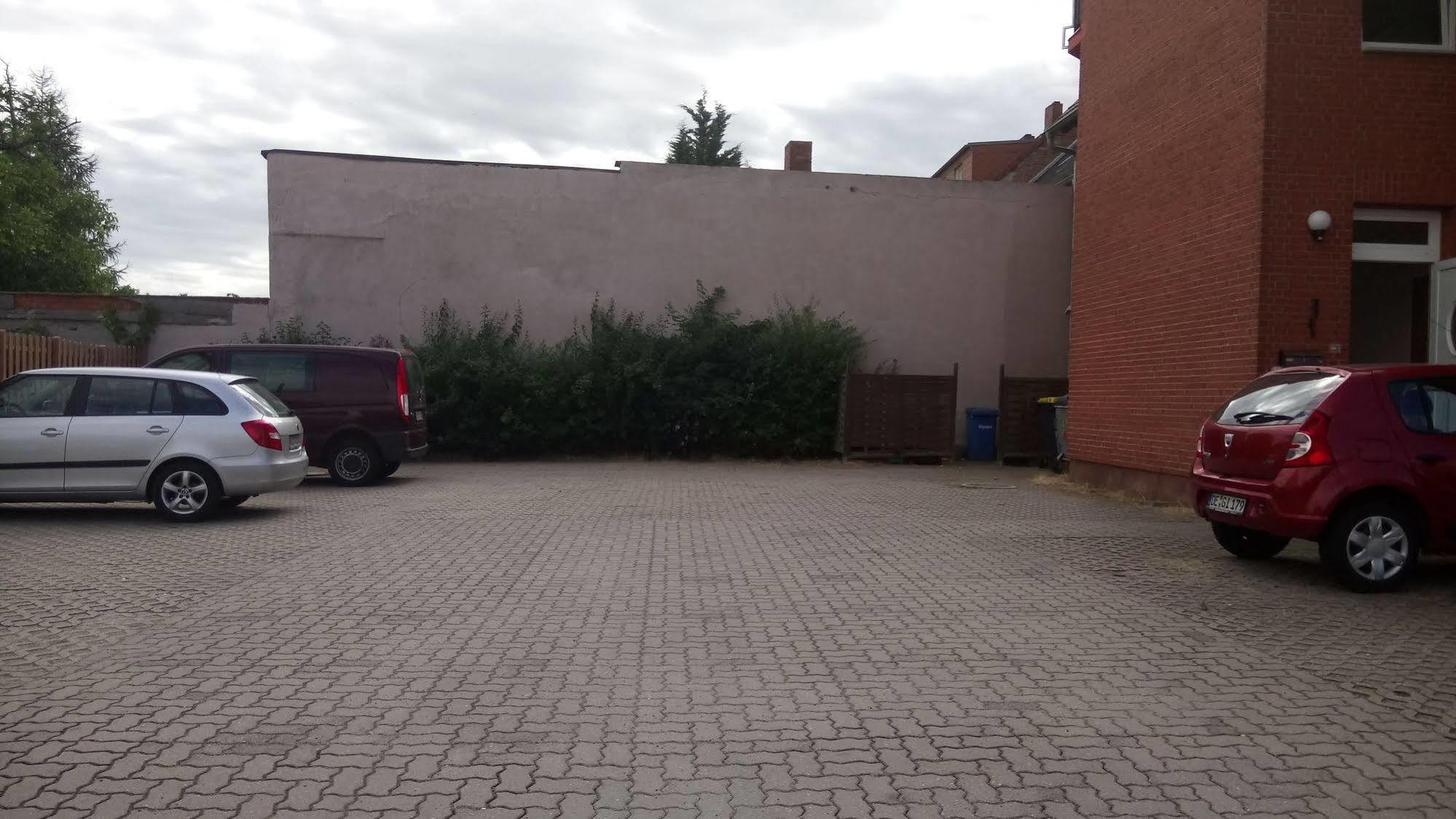 Pension Kuehnauer Hof Dessau-Rosslau Exterior foto